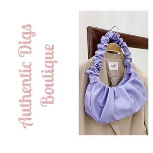 🍀New light purple trending baguette bag.